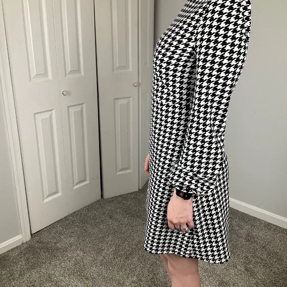 Houndstooth Dress - Picture 3 of 5